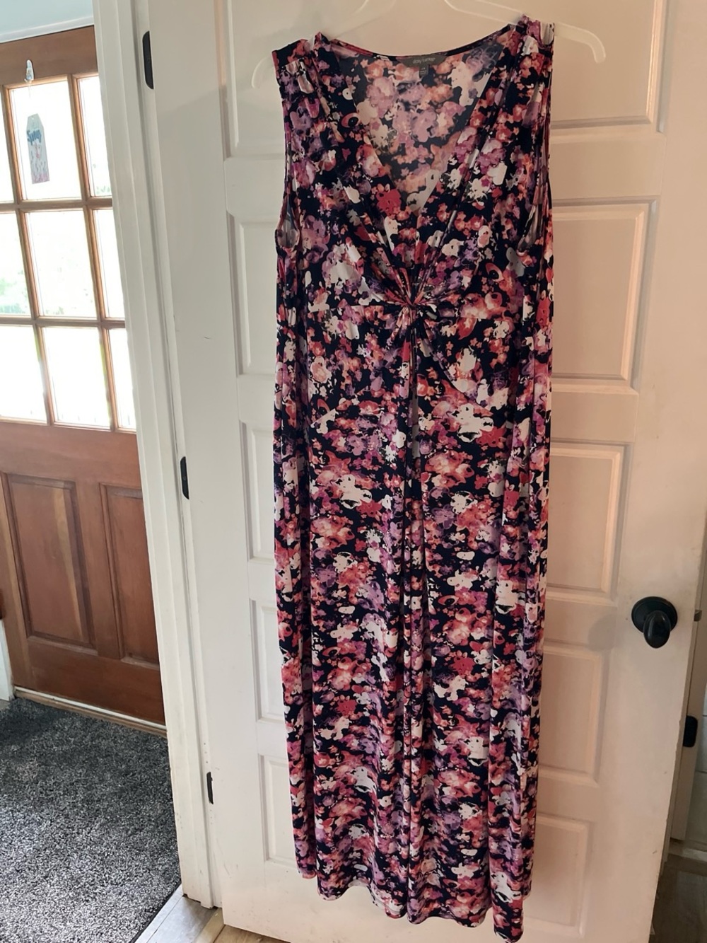 Daisy Fuentes Pink and Black Floral Knot-Front Maxi Dress